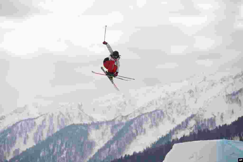 Julia Krass of the United States takes a jump during the women's freestyle skiing slopestyle qualifying at the Rosa Khutor Extreme Park, Krasnaya Polyana, Russia, Feb. 11, 2014.