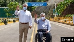 Presidentes Iván Duque y Lenin Moreno, durante un encuentro en zona fronteriza entre sus dos países. [Foto: Presidencia de Colombia]