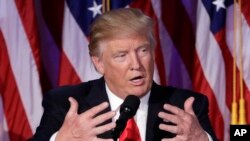 Le président élu des Etats-Unis Donald Trump, 9 novembre 2016, in New York. 