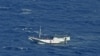 Kapal Pencari Suaka Tenggelam di Lepas Pantai Pulau Jawa, 9 Tewas